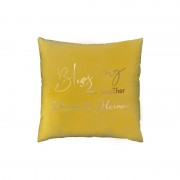 A24445 - Blessing one another